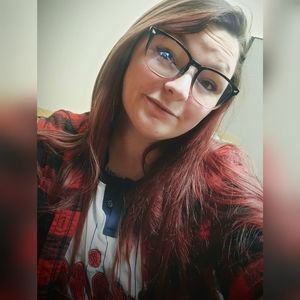 Meet your Posher, Tonya